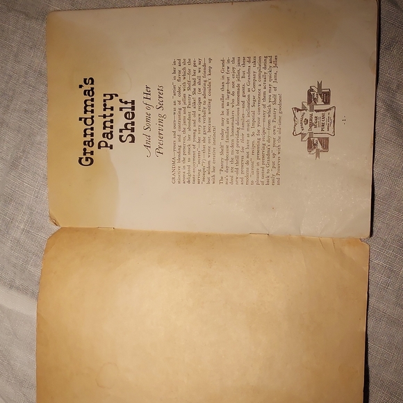 Vintage Kitchen Decor Bundle - Picture 8 of 12